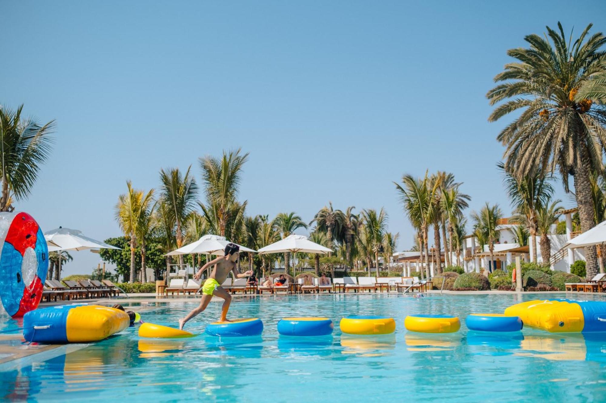 فندق باركاس، أحد منتجعات لاكشري كولكشن، باركاس باراكاس المظهر الخارجي الصورة The swimming pool at the resort
