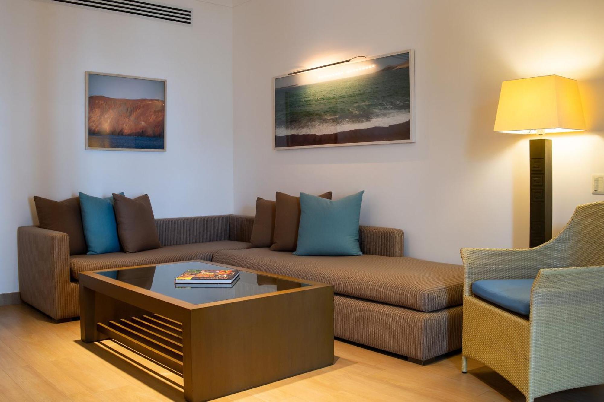 فندق باركاس، أحد منتجعات لاكشري كولكشن، باركاس باراكاس المظهر الخارجي الصورة A living room at the resort