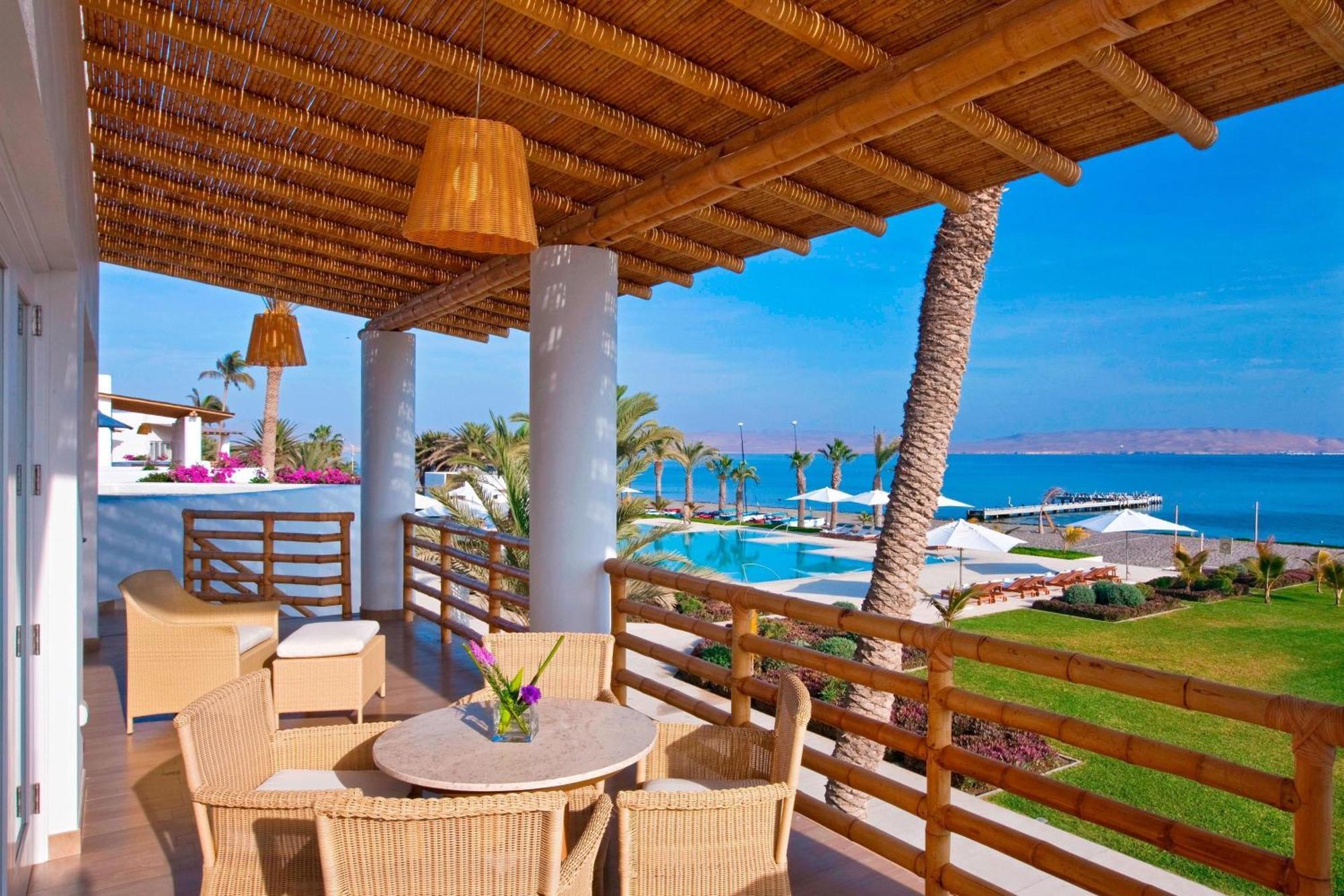 فندق باركاس، أحد منتجعات لاكشري كولكشن، باركاس باراكاس المظهر الخارجي الصورة The resort's pool area