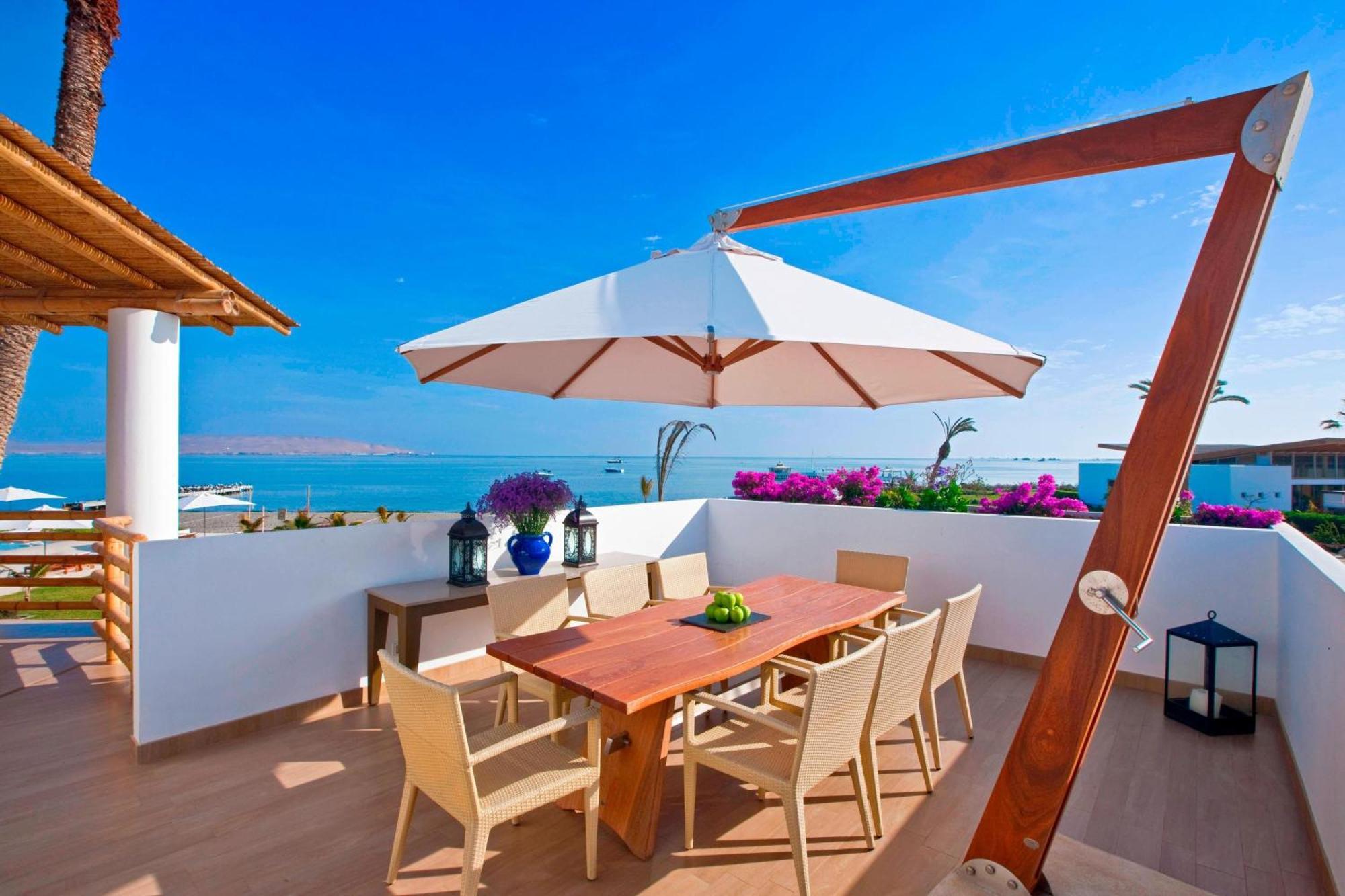 فندق باركاس، أحد منتجعات لاكشري كولكشن، باركاس باراكاس المظهر الخارجي الصورة A patio umbrella